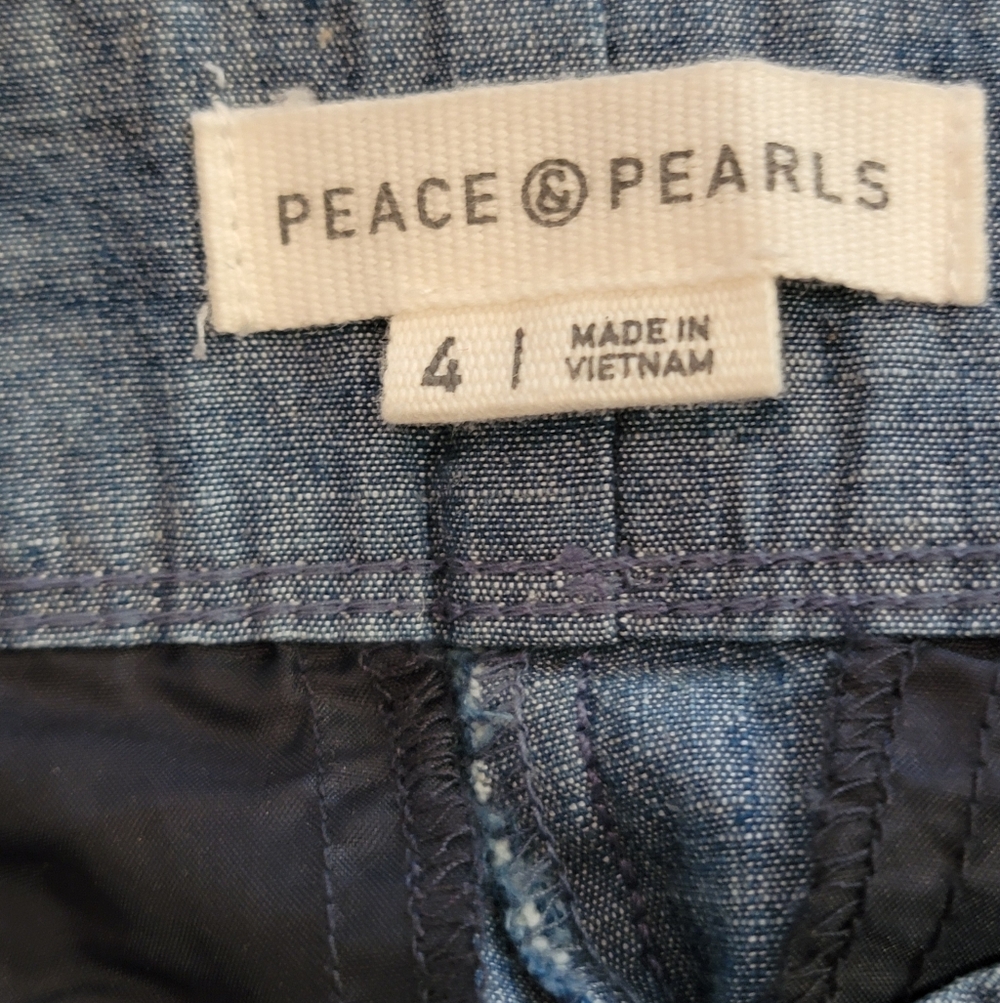 Peace & Pearls blue chambray sailor-style shorts Size 4 Good Condition - Picture 5 of 9